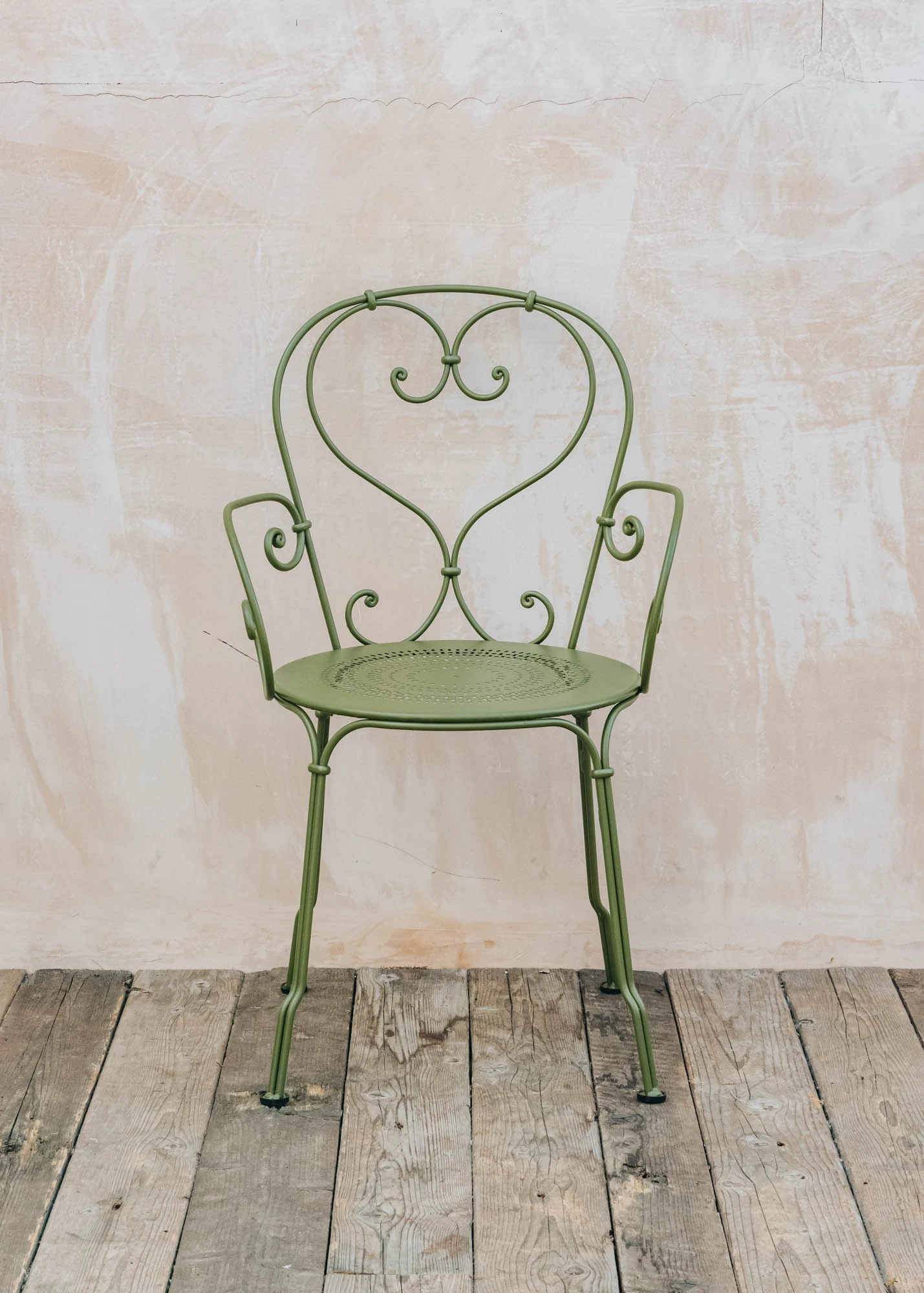 1900 Stacking Armchair In Pesto 1 1900 Stacking Armchair In Pesto