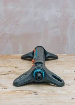 Gardena Aquazoom Small Oscillating Sprinkler 3 Gardena Aquazoom Small Oscillating Sprinkler -Burford Garden Sale Aquazoom Small Oscillating Sprinkler DSC 7322