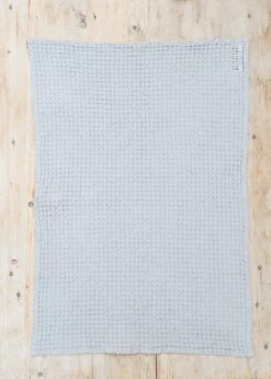 Light Grey Waffle Towel, 50x70 -Burford Garden Sale Baltic Flax Light Grey Waffle Towel 50x70 DSCF0874
