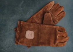 Brown Gloves