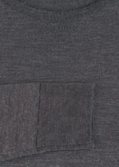 JOHN SMEDLEY Geranium Crew Neck Jumper In Hepburn Smoke -Burford Garden Sale Geranium Crew Neck Jumper in Hepburn Smoke DSC 6782