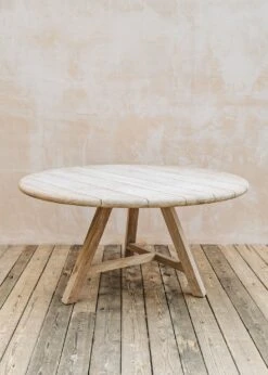 Anton Round Table In Natural Grey
