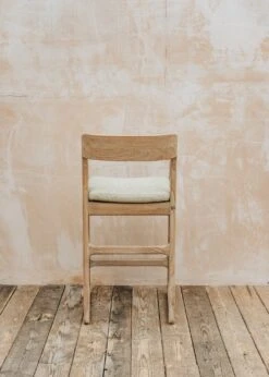 Sally Teak Bar Chair In Natural Grey With Bouclé Cushion -Burford Garden Sale Gommaire Sally Teak Bar Chair with Boucle Cushion DSCF5298