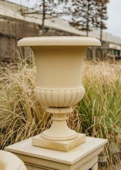 Versailles Small Vase