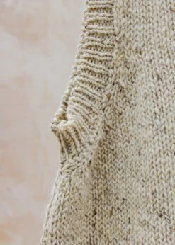 Cosmic Spiele Vest Jumper In Beige -Burford Garden Sale Howlin Cosmic Spiele Jumper in Beige IMG 1799