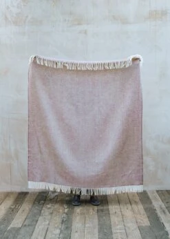 Illusion Throw In Raspberry