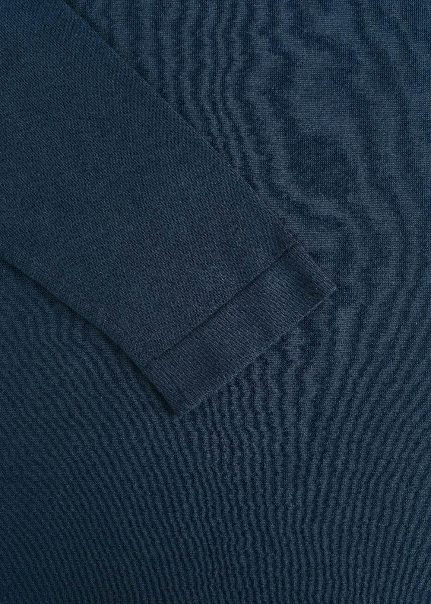 JOHN SMEDLEY Weatherby Long Sleeved Crew Neck Jumper In French Navy - Image 3