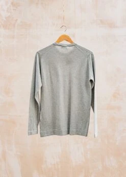 JOHN SMEDLEY Weatherby Long Sleeved Crew Neck Jumper In Silver 4 JOHN SMEDLEY Weatherby Long Sleeved Crew Neck Jumper In Silver -Burford Garden Sale Mens Weatherby Long Sleeved Crew Neck Jumper in Silver DSCF9952