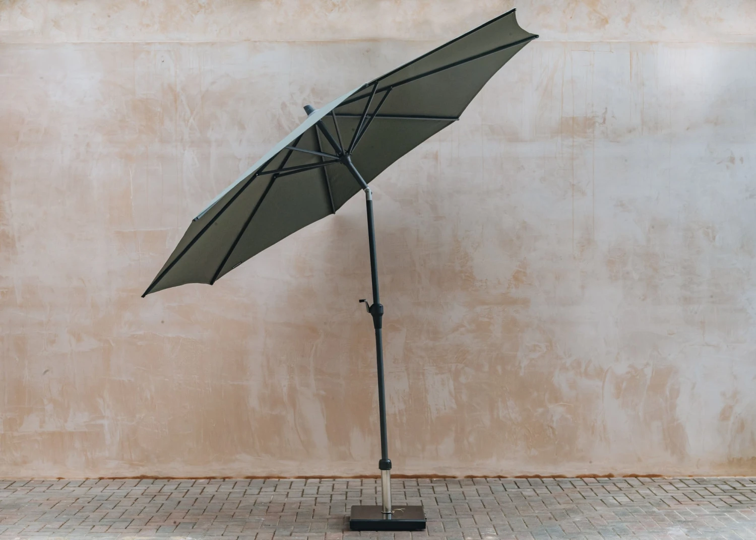 Riva Round Parasol In Olive (3m) 2 Riva Round Parasol In Olive (3m) - Image 2
