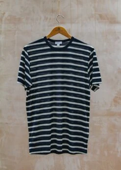 Sunspel Crew Neck T-Shirt In Navy And Ecru